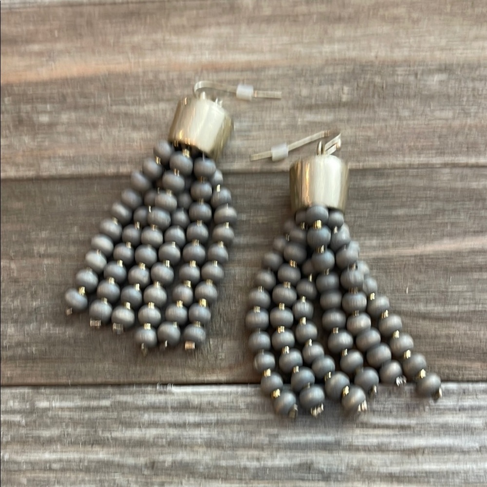 ❄️ Plunder | Elegant Gray Beaded Tassel Earrings Boho Shabby Chic